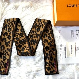 Rare Louis Vuitton Stephen Sprouse Graffiti Leopard Twilly Scarf Wrap with Box